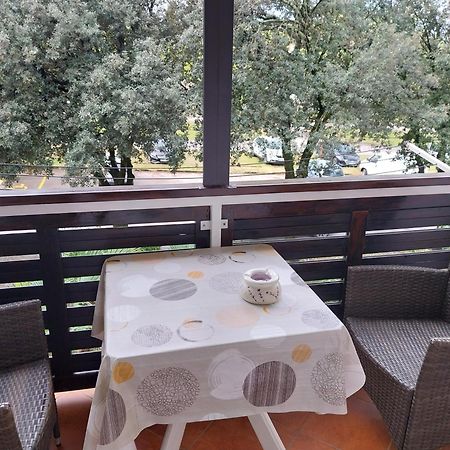 פורץ Apartment Zovko מראה חיצוני תמונה