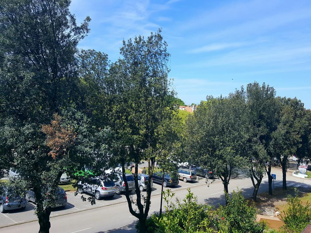פורץ Apartment Zovko מראה חיצוני תמונה